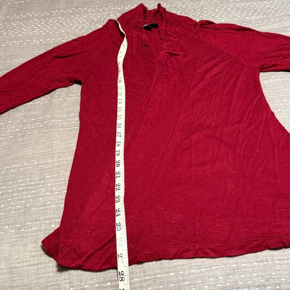 Burgundy light weight jacket size M - Picture 6 of 7